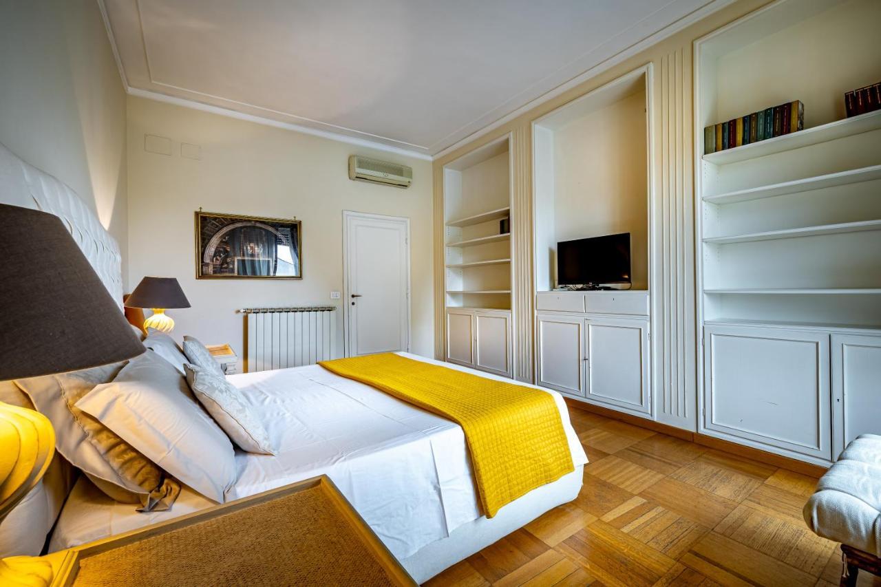 Yid D'Azeglio Luxury Apartment With Parking Florence Ngoại thất bức ảnh