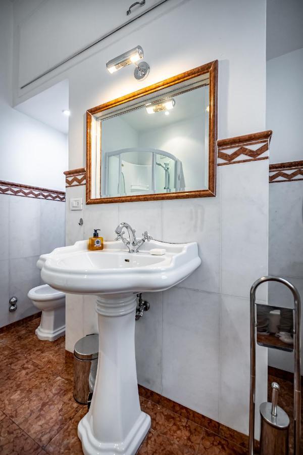Yid D'Azeglio Luxury Apartment With Parking Florence Ngoại thất bức ảnh