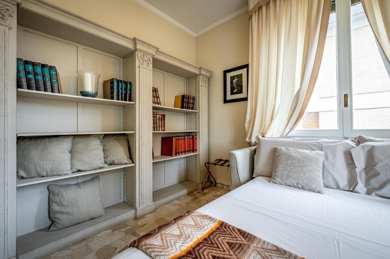 Yid D'Azeglio Luxury Apartment With Parking Florence Ngoại thất bức ảnh